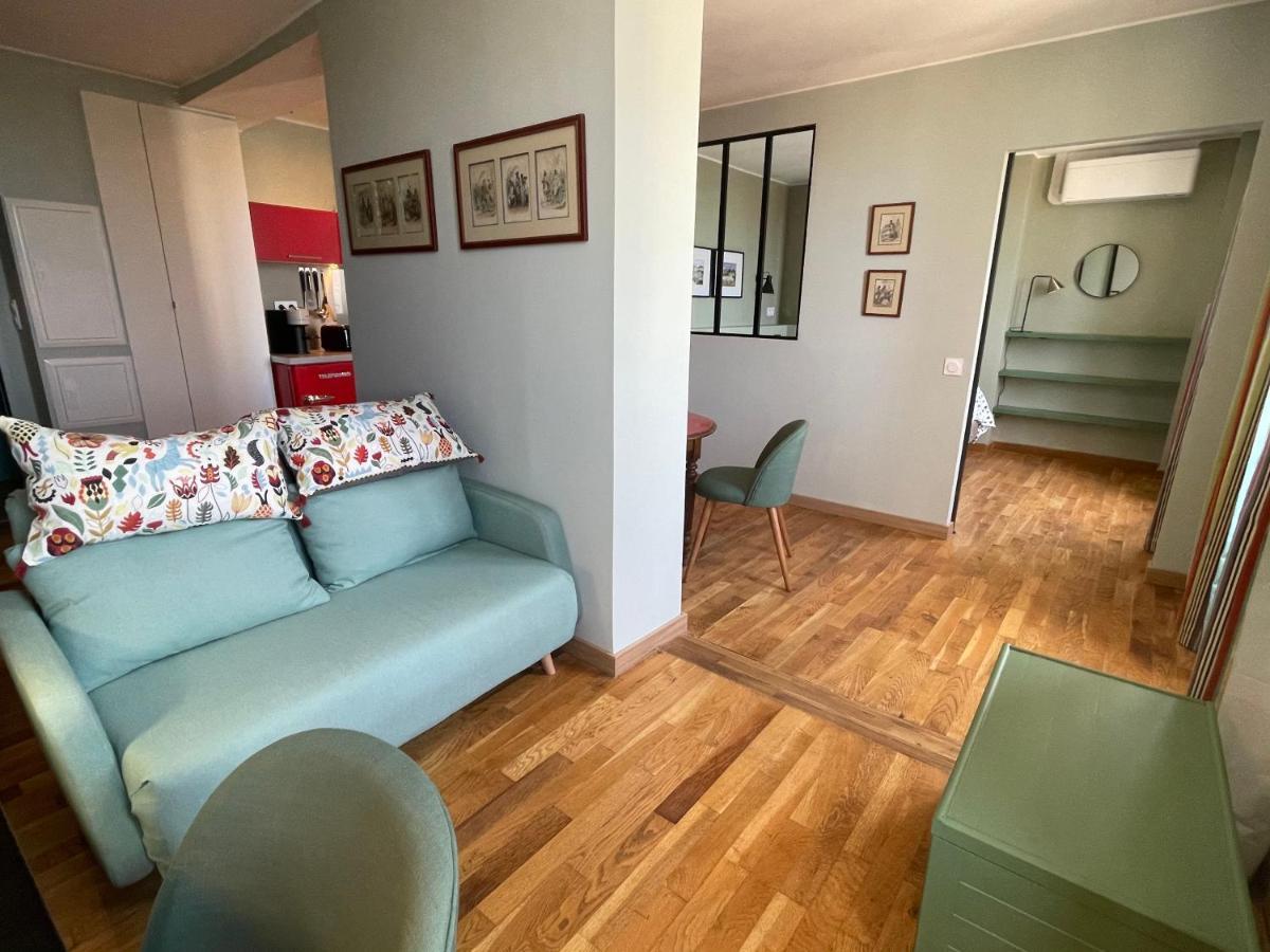 Appartement Mignon Calme Douillet Ascenseur Clim Etage Eleve Proche Parking Et Toutes Commodites Au Coeur Du Toulon Historique Екстер'єр фото