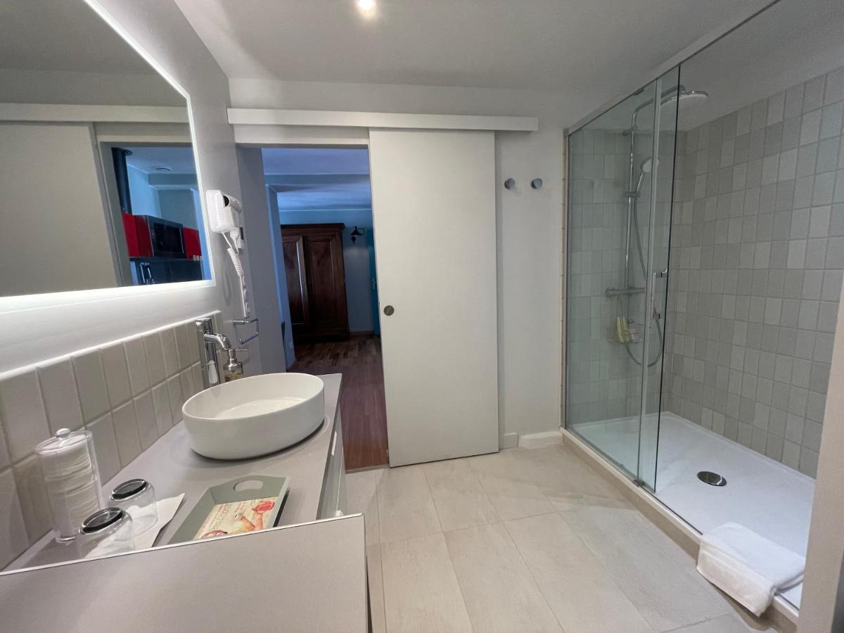 Appartement Mignon Calme Douillet Ascenseur Clim Etage Eleve Proche Parking Et Toutes Commodites Au Coeur Du Toulon Historique Екстер'єр фото